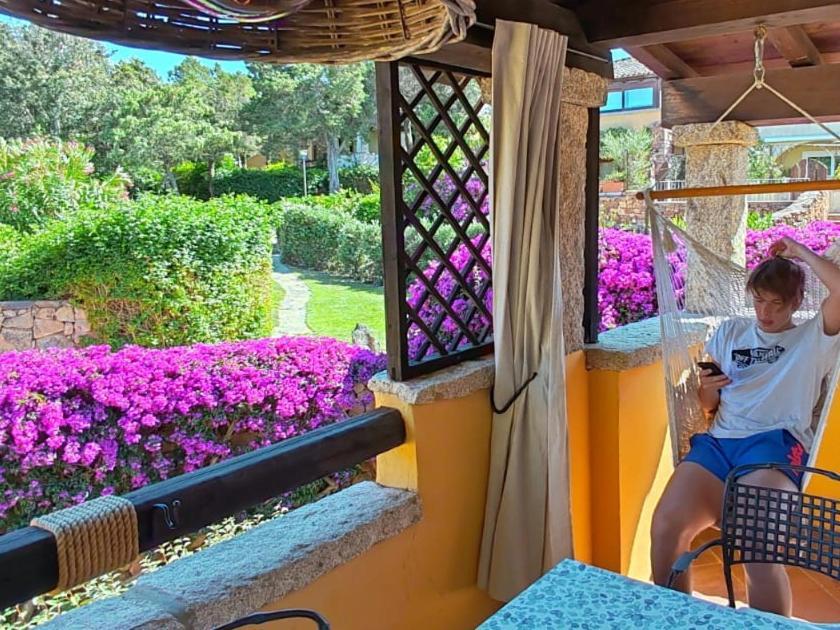 Casetta Bouganville Porto Rotondo Exterior photo